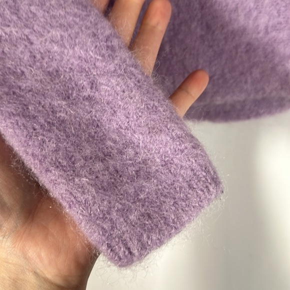 Babaton Lilac Purple Fluffy Soft Sweater Top - Picture 3 of 8